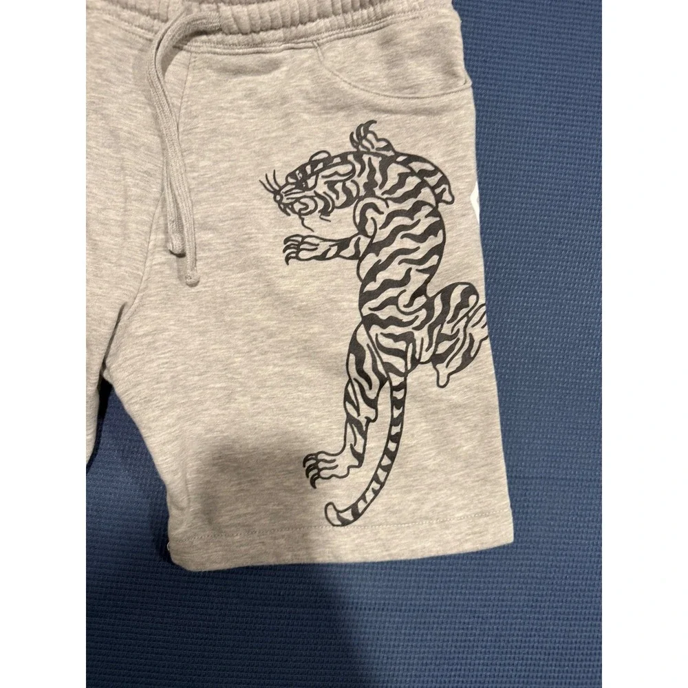 Ed Hardy Mens Tiger Graphic Fleece Sweat Shorts Gray Y2K Streetwear Size M